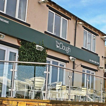 Clough Manor Hotel Denshaw ภายนอก รูปภาพ