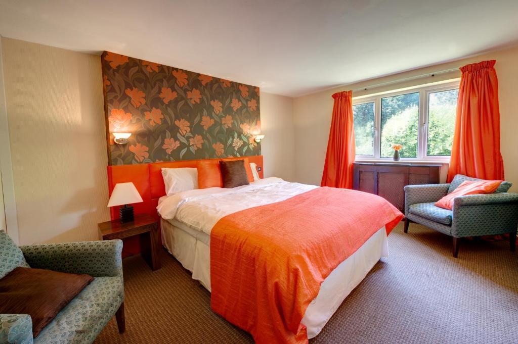 Clough Manor Hotel Denshaw ภายนอก รูปภาพ
