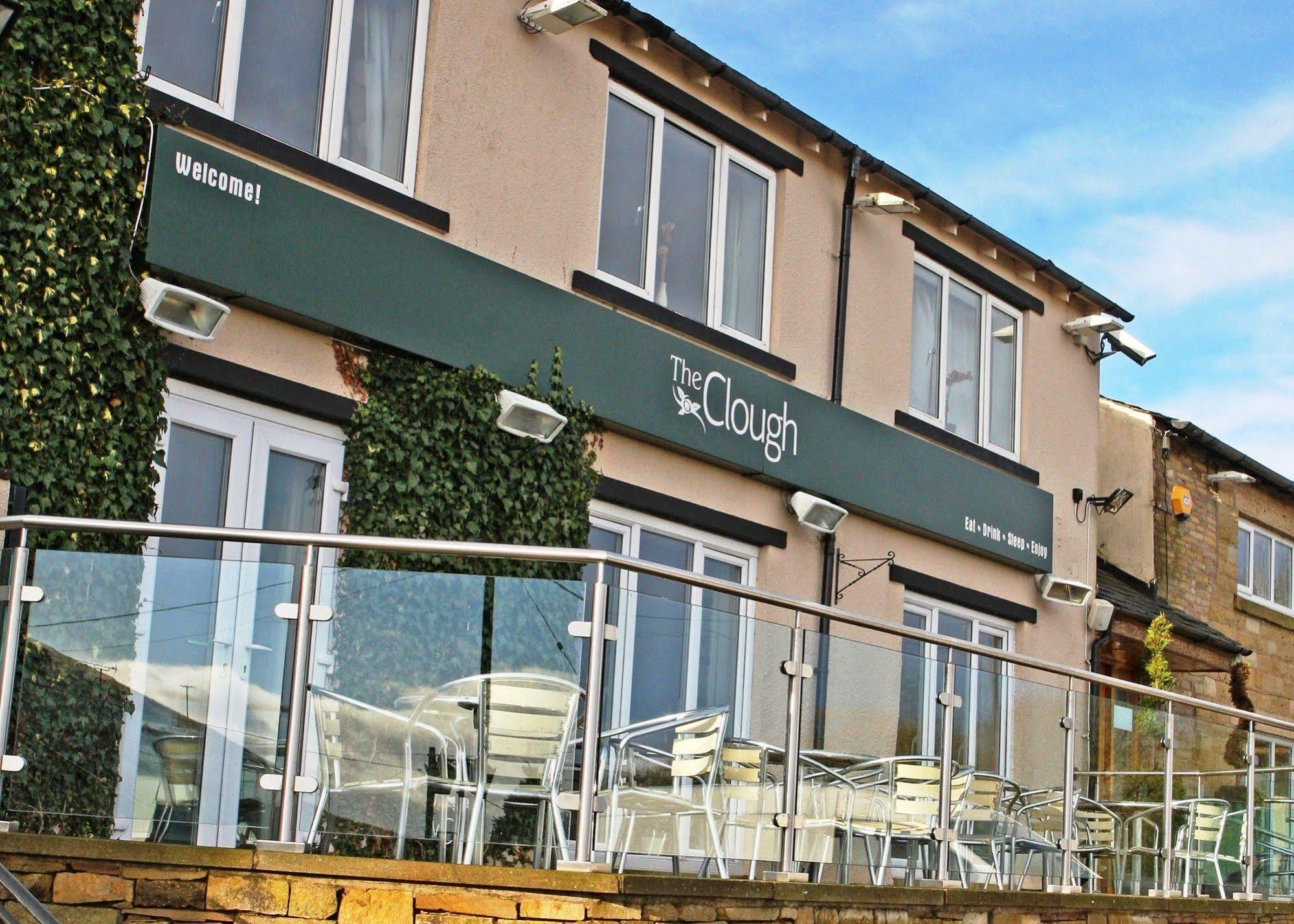 Clough Manor Hotel Denshaw ภายนอก รูปภาพ